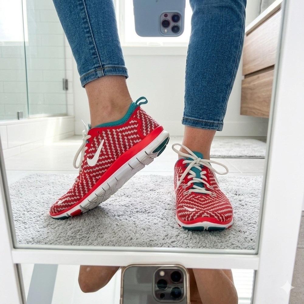 Nike Free 5.0 TR Fit 4 PRT Women's Size 7 Red Teal Chevron 629832-601 EUC